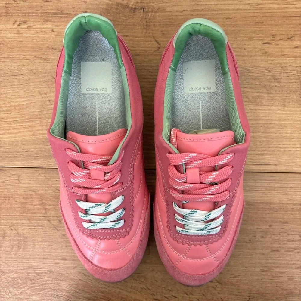 DOLCE VITA Laini Sneakers Pink Women Size 7.5 Suede Low Top Multicolor Laces